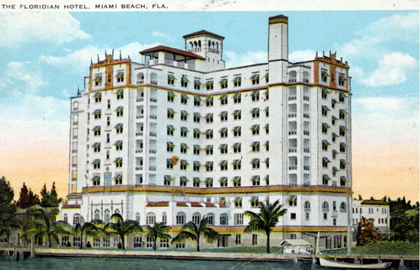 postcard of Biscaya Hotel originall called The Floridian