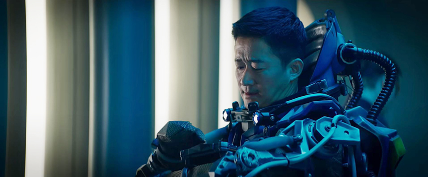 Wu Jing aka Jacky Wu in robo diving gear in Meg 2: The Trench